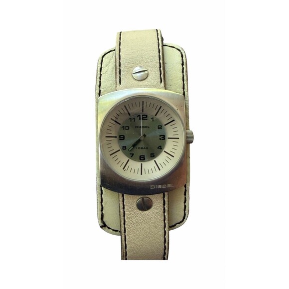 Vintage Diesel DZ-2054 Men’s Watch Cream Leather Wide Cuff Bund Strap 10 Bar main image 4